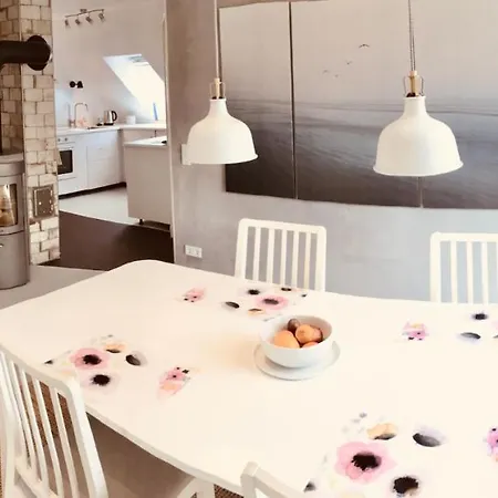 Lejlighed Moorblick! Grosse Dachwohnung Mit Kamin Und Sauna *