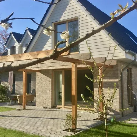 Lejlighed Moorblick! Grosse Dachwohnung Mit Kamin Und Sauna *