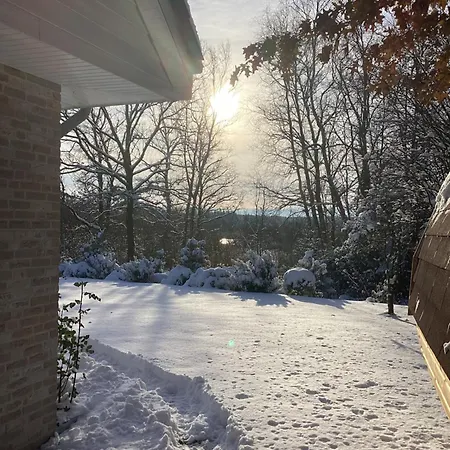 Moorblick! Grosse Dachwohnung Mit Kamin Und Sauna *