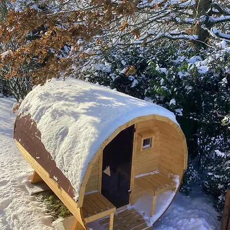 Moorblick! Grosse Dachwohnung Mit Kamin Und Sauna Lejlighed Leck